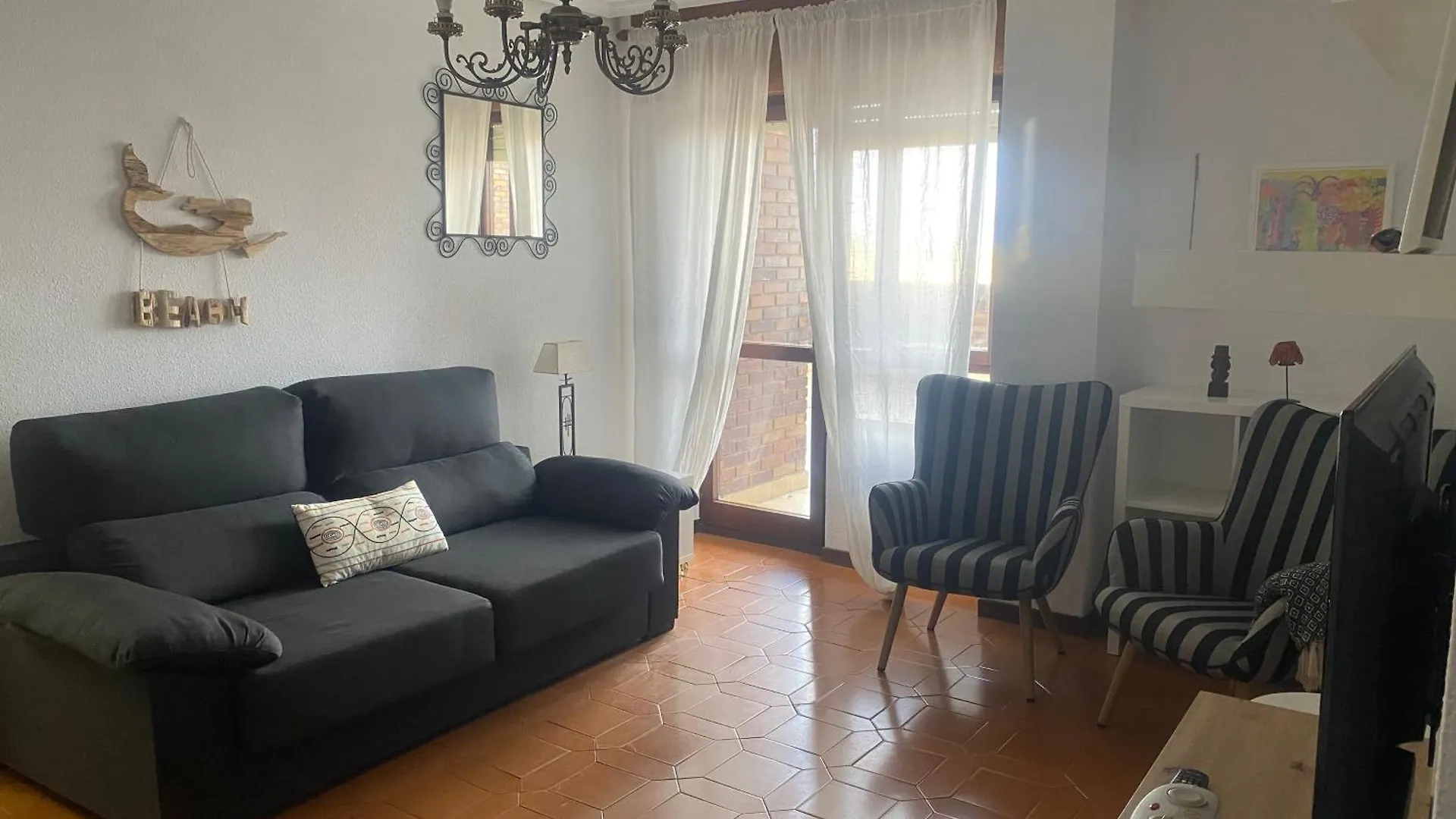 Apartamento Primera Linea De Playa En Somo Spain